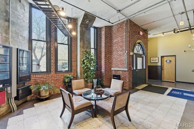 2020 Washington Avenue 303, St Louis, MO 63103
