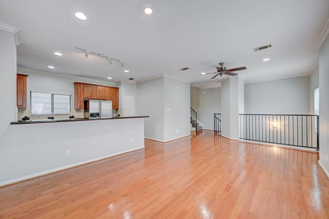 4323 Marina Street A, Houston, TX 77007