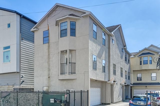 4323 Marina Street A, Houston, TX 77007