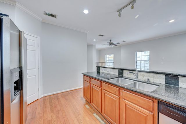 4323 Marina Street A, Houston, TX 77007
