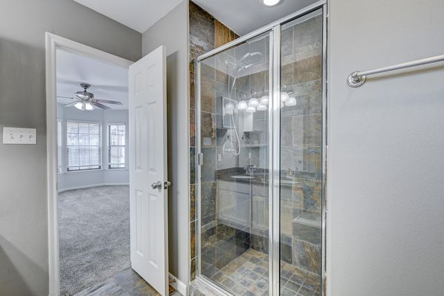 4323 Marina Street A, Houston, TX 77007