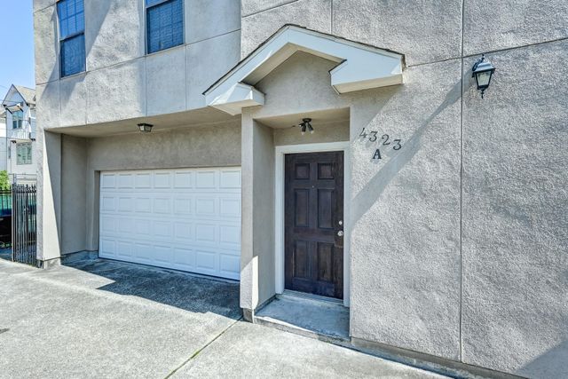 4323 Marina Street A, Houston, TX 77007