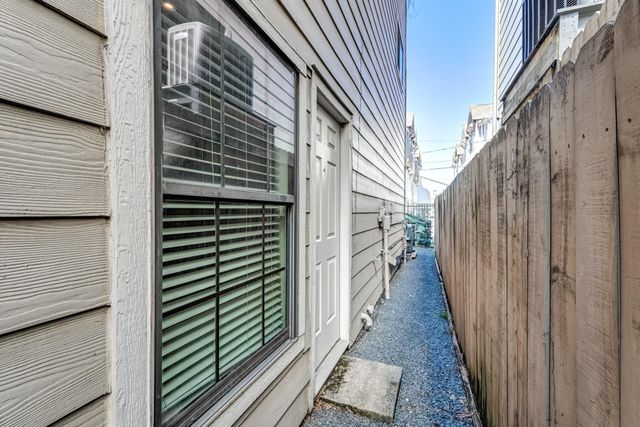 4323 Marina Street A, Houston, TX 77007