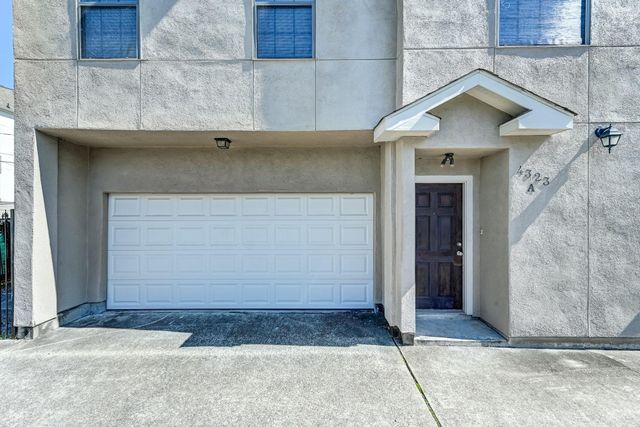 4323 Marina Street A, Houston, TX 77007