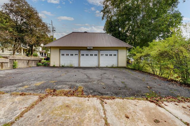 353 Guy Park Avenue, Amsterdam, NY 12010