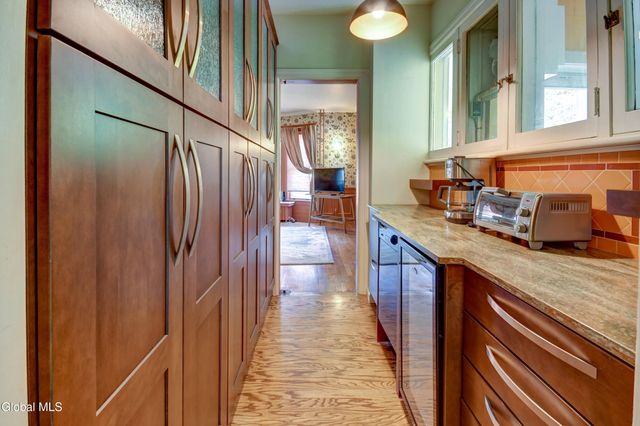 353 Guy Park Avenue, Amsterdam, NY 12010