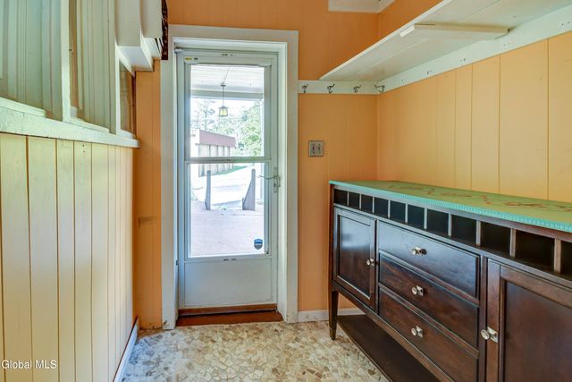 353 Guy Park Avenue, Amsterdam, NY 12010