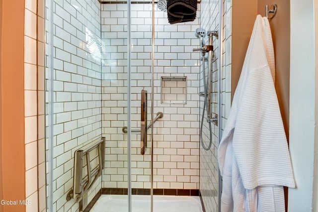 353 Guy Park Avenue, Amsterdam, NY 12010