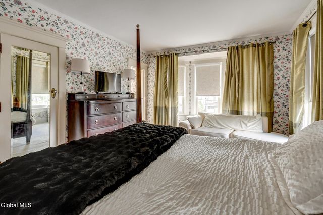 353 Guy Park Avenue, Amsterdam, NY 12010