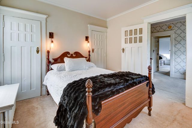 353 Guy Park Avenue, Amsterdam, NY 12010