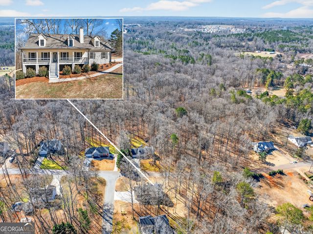 546 Creek View Drive, Hoschton, GA 30548