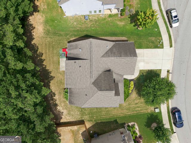 697 Rockingham Drive, Lithia Springs, GA 30122