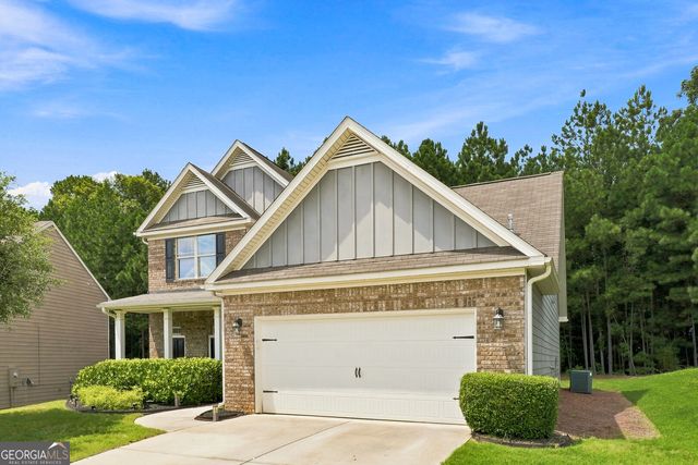 697 Rockingham Drive, Lithia Springs, GA 30122