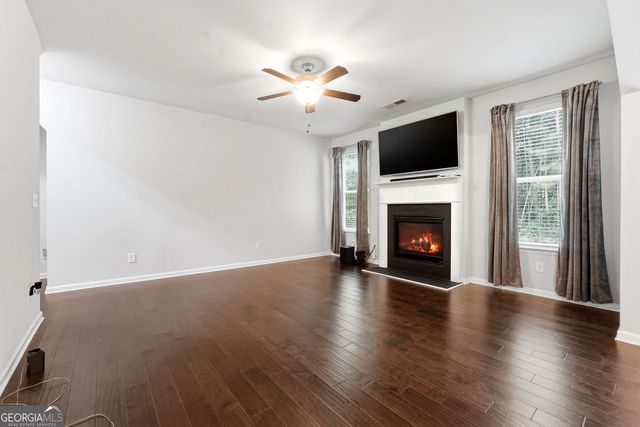 697 Rockingham Drive, Lithia Springs, GA 30122