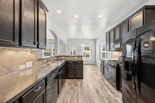 10735 Wall Fern Way, Houston, TX 77034