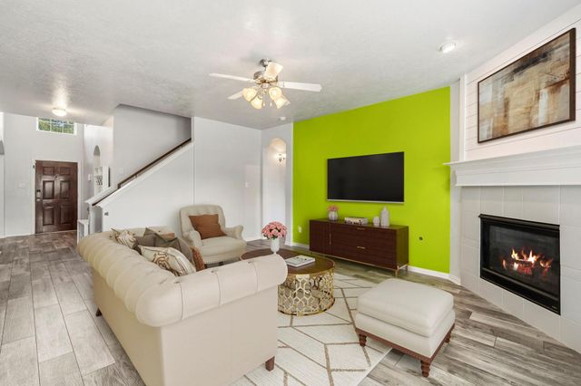 10735 Wall Fern Way, Houston, TX 77034