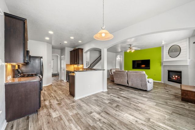 10735 Wall Fern Way, Houston, TX 77034