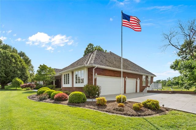 18 W Champions Boulevard, Rogers, AR 72758