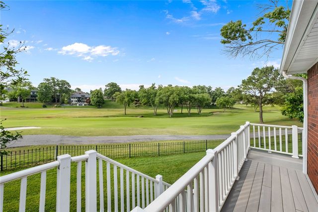18 W Champions Boulevard, Rogers, AR 72758