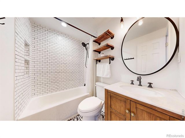 5280 Garrison Street, Arvada, CO 80002