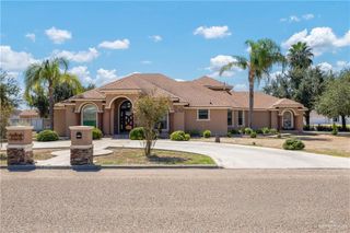 1257 Riverside Street, Rio Grande City, TX 78582