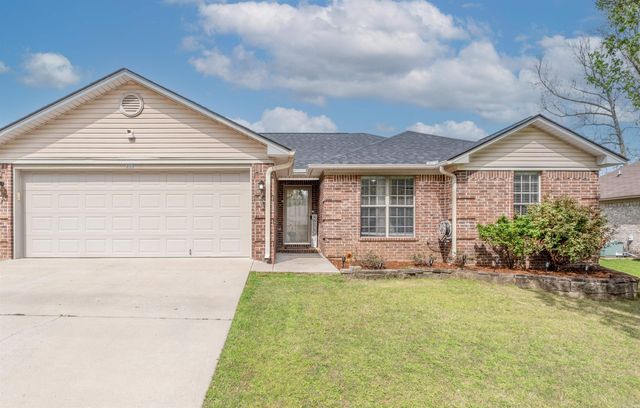 103 Donna Kay Drive, Greenbrier, AR 72058