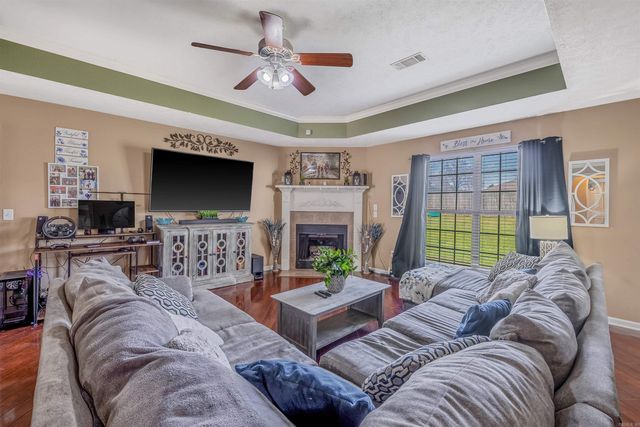 103 Donna Kay Drive, Greenbrier, AR 72058