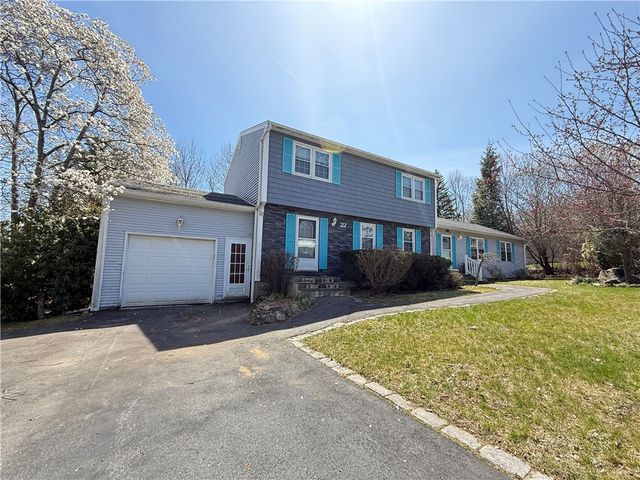 22 Chicory Lane, Cranston, RI 02920