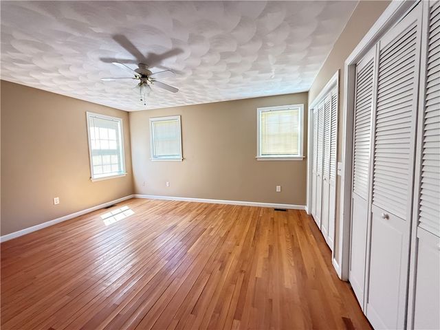 22 Chicory Lane, Cranston, RI 02920