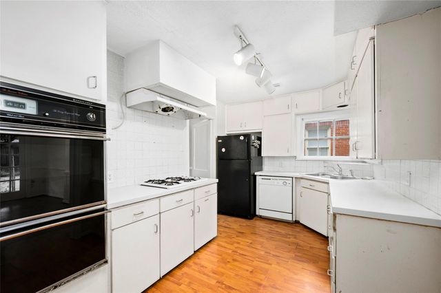 1832 Lexington Street, Houston, TX 77098