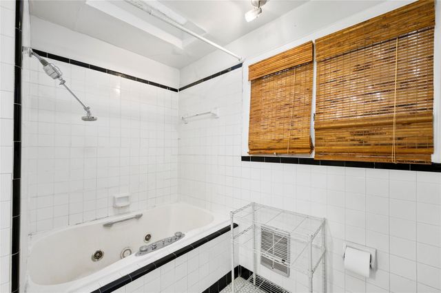 1832 Lexington Street, Houston, TX 77098