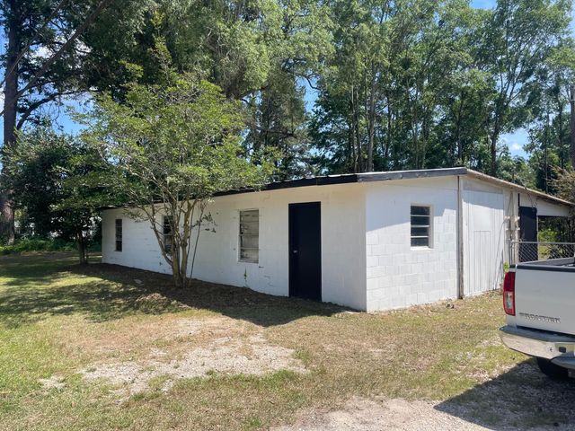 1090 Boulevard Road, Sumter, SC 29153