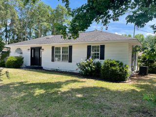 1090 Boulevard Road, Sumter, SC 29153
