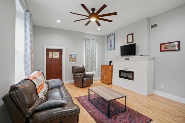 132 Winkler Street, Cincinnati, OH 45219