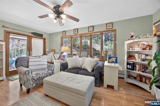 370 Goffle Road, Hawthorne, NJ 07506