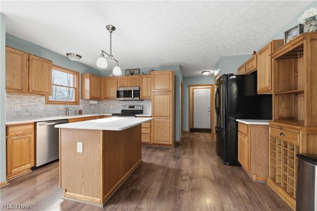 14565 Price Street NE, Alliance, OH 44601