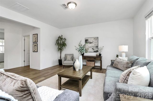 7013 Gale Force Lane, Charlotte, NC 28216