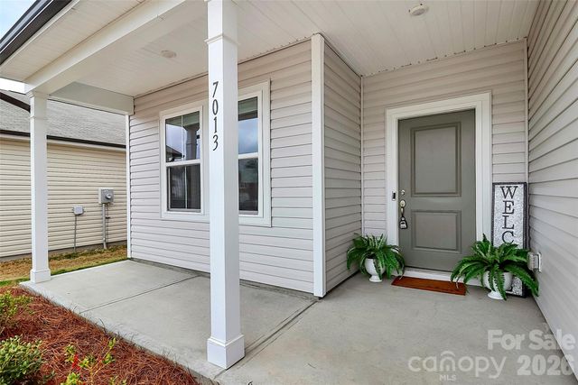 7013 Gale Force Lane, Charlotte, NC 28216