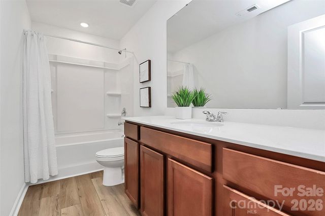 7013 Gale Force Lane, Charlotte, NC 28216