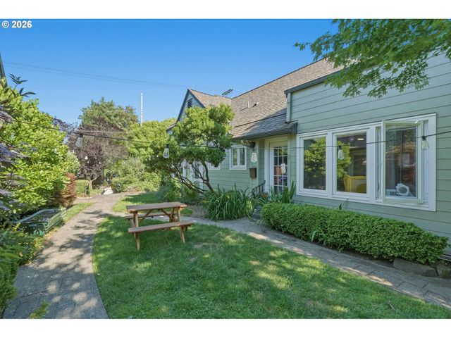 1411 Se 30TH Ave 11, Portland, OR 97214