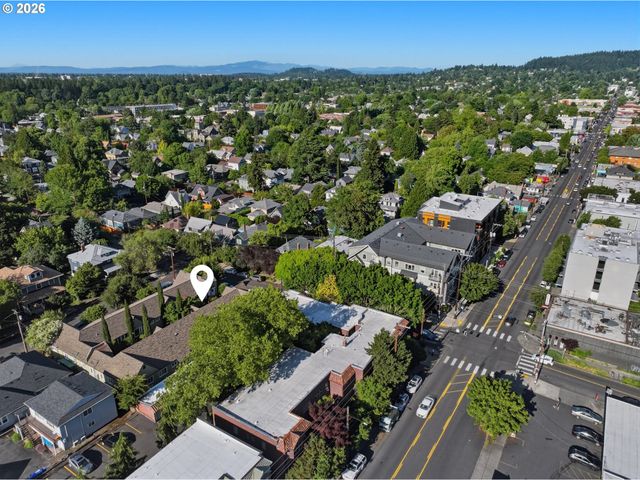 1411 Se 30TH Ave 11, Portland, OR 97214