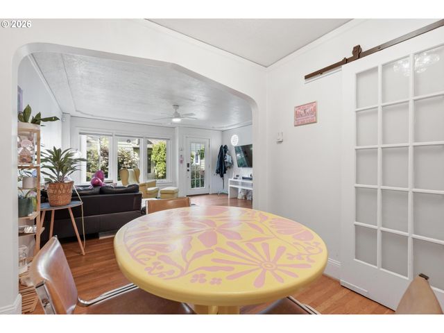 1411 Se 30TH Ave 11, Portland, OR 97214