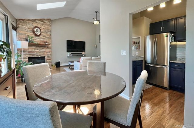 18 Lexington Hill 12, Harriman, NY 10926