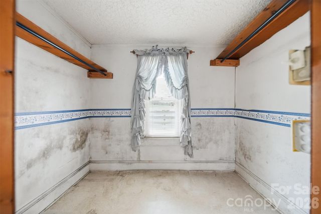 1289 Davis Road, Lincolnton, NC 28092