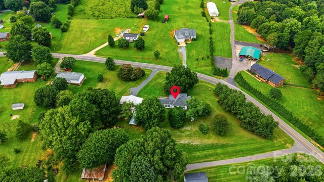 1289 Davis Road, Lincolnton, NC 28092