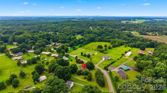1289 Davis Road, Lincolnton, NC 28092
