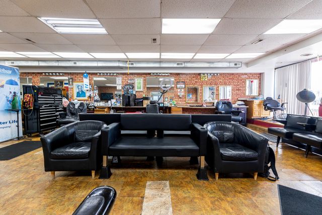 4436 W Madison Street, Chicago, IL 60624