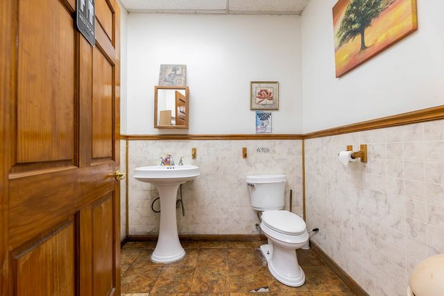 4436 W Madison Street, Chicago, IL 60624