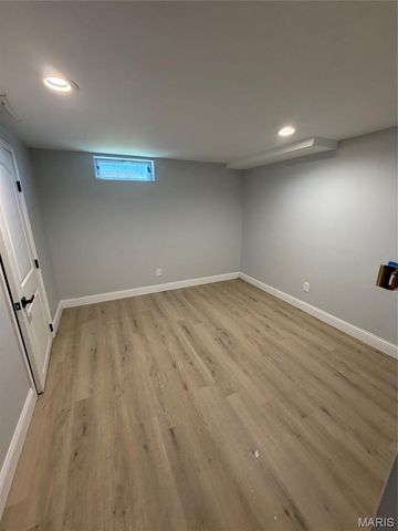 4464 Lee Avenue, St Louis, MO 63115