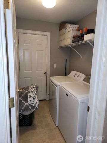 284 Gun Club Road, Woodland, WA 98674